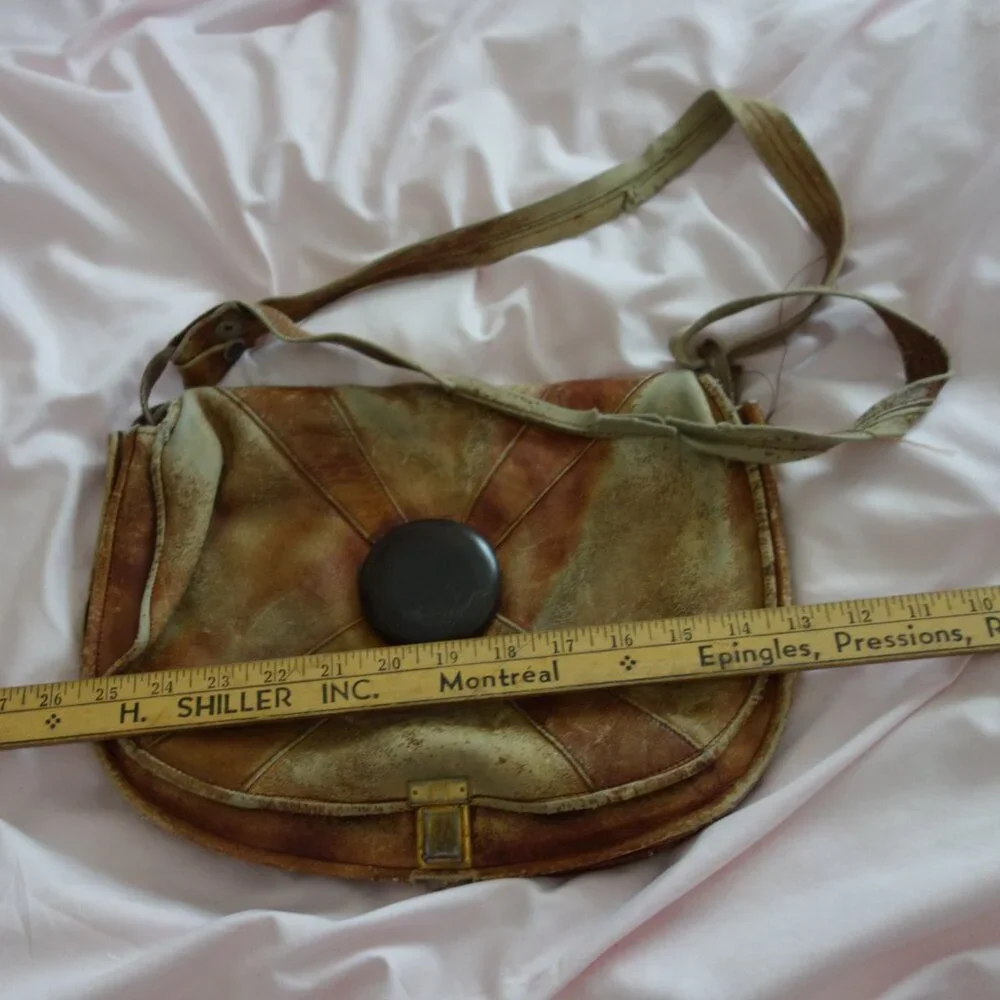 Vintage Art Deco Leather Crossbody Bag - Picture 13 of 14
